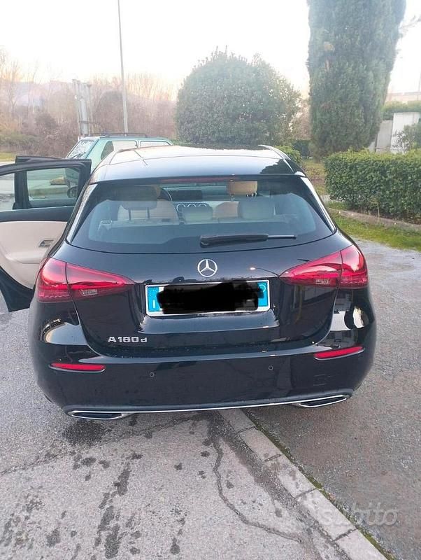 Usata Mercedes A180 Advanced Plus 136 CV (100 kW) 2023 Nero Utilitaria