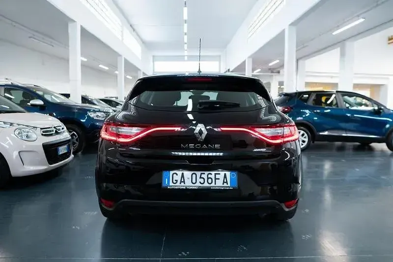 Usata Renault Mégane IV 115 CV (84 kW) 2020 Nero Berlina