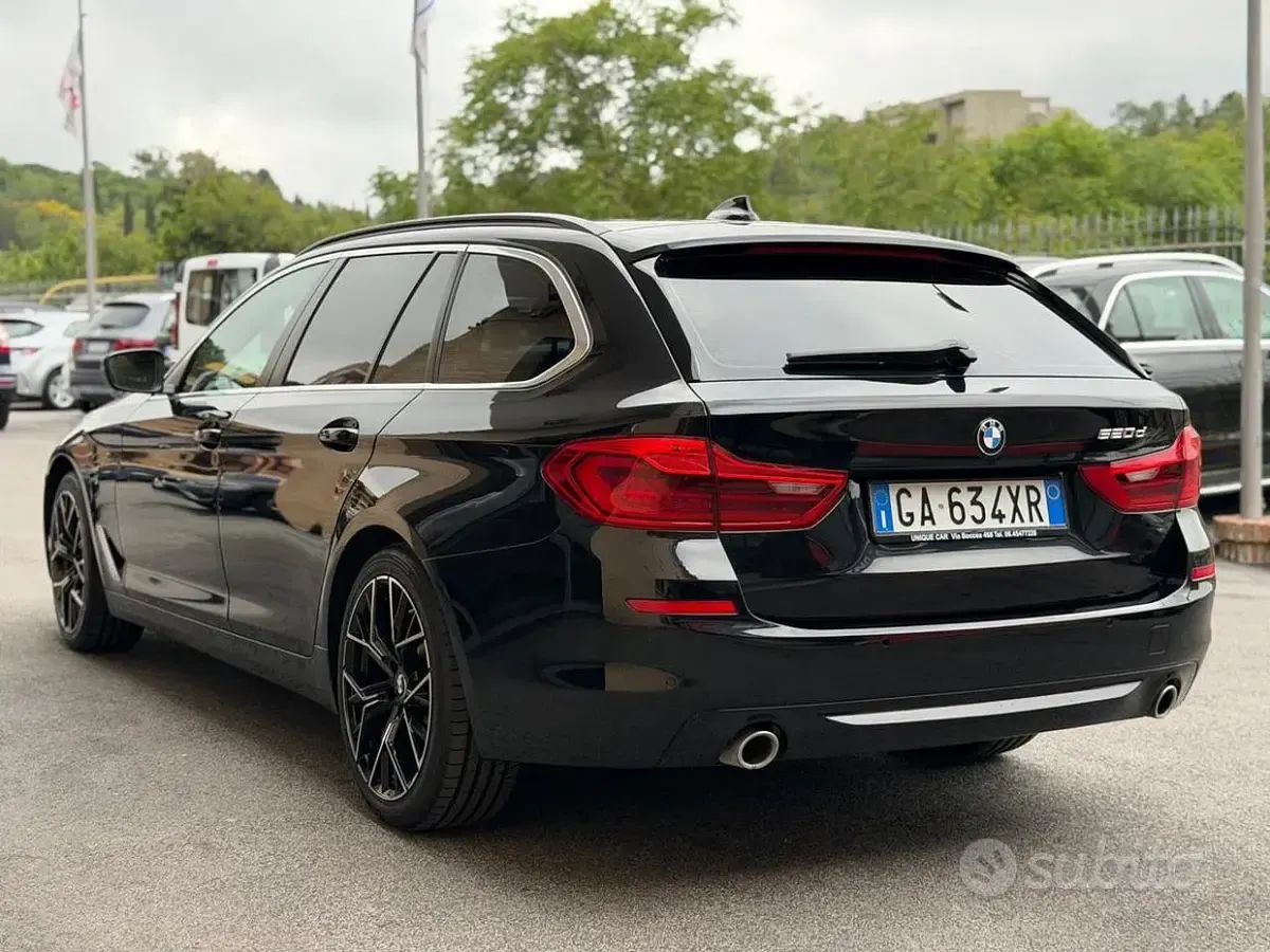 Usata BMW 520 190 CV (139 kW) 2020 Nero Station wagon