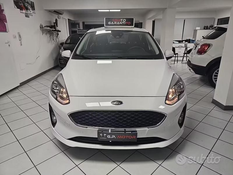 Usata Ford Fiesta Vignale 85 CV (62 kW) 2019 Bianco Utilitaria