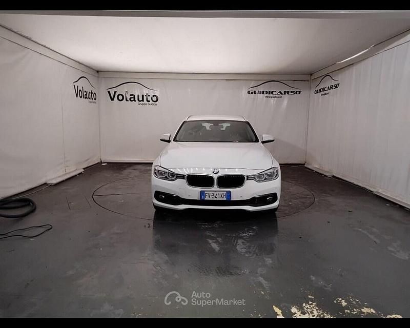 Usata BMW 316 Advantage 116 CV (85 kW) 2019 Bianco Station wagon