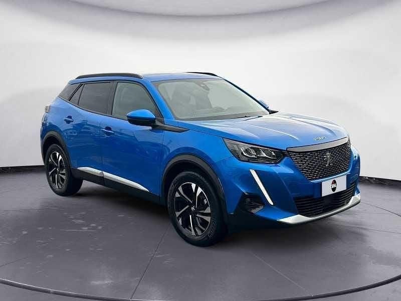 Usata Peugeot 2008 Allure 102 CV (75 kW) 2021 Blu SUV