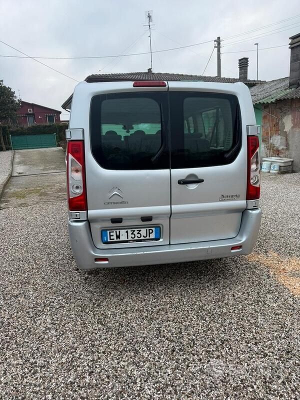 Grigio Usata 2014 Citroën Jumpy Monovolume | 7500 € (Molto cara) - Immagine 1/4