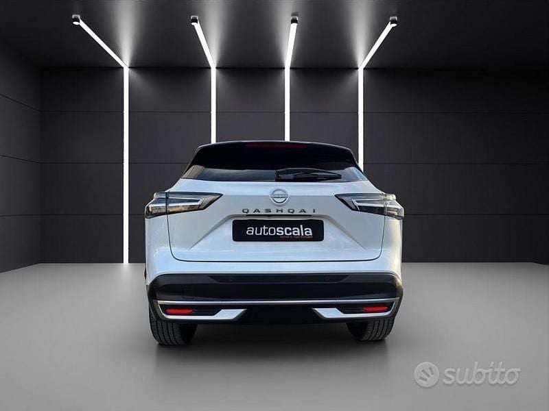 Usata Nissan Qashqai N-Connecta 140 CV (102 kW) 2025 Bianco SUV