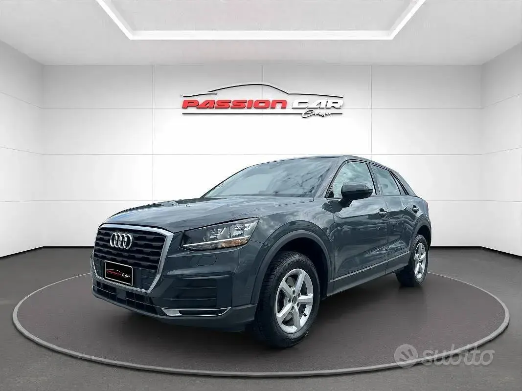 Usata Audi Q2 Business 116 CV (85 kW) 2018 Grigio nano met. SUV