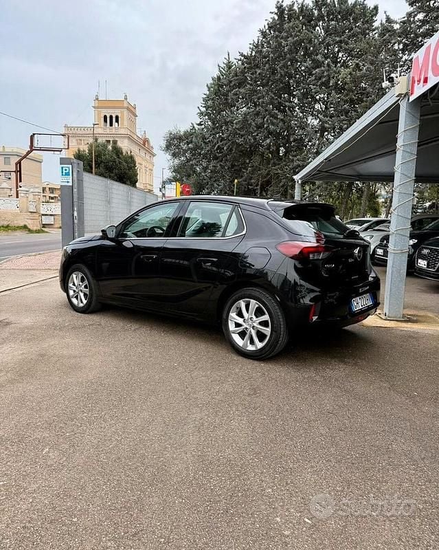 Usata Opel Corsa Elegance 75 CV (55 kW) 2021 Nero Utilitaria