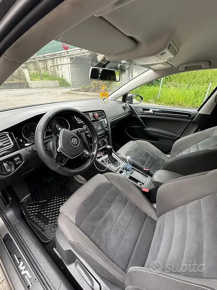 Usata VW Golf VII 110 CV (80 kW) 2015 Station wagon