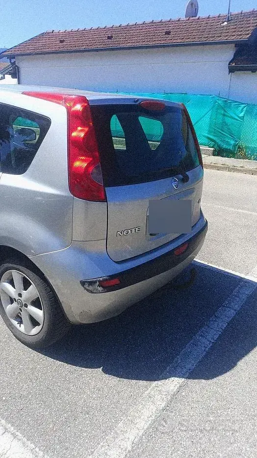 Usata Nissan Note 360º 86 CV (63 kW) 2007 Bluazzurro Utilitaria