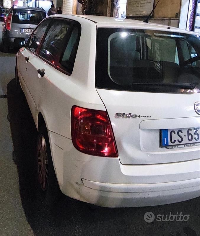 Usata Fiat Stilo 2005 Bianco Berlina