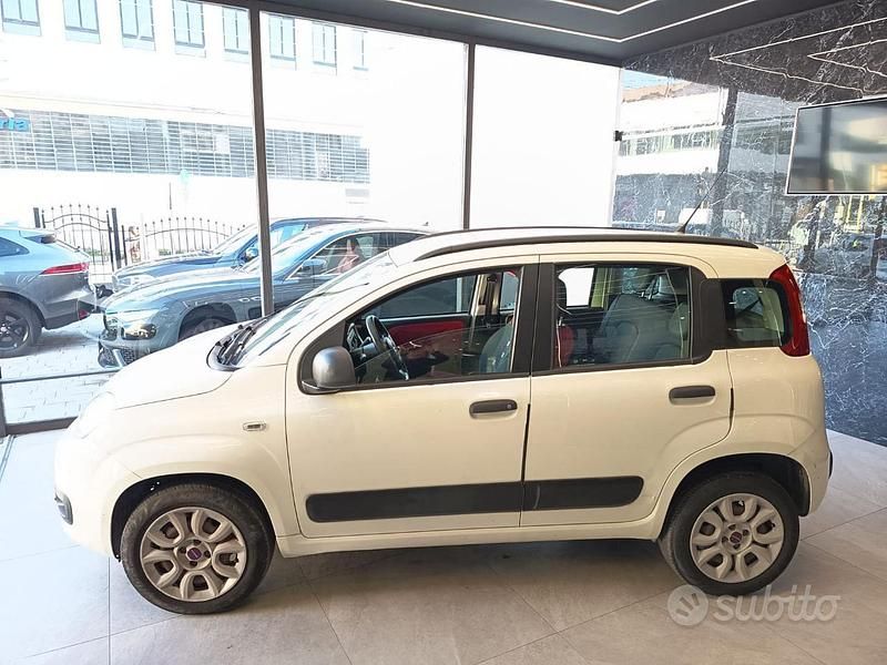 Usata Fiat Panda Easy 84 CV (61 kW) 2014 Bianco Utilitaria