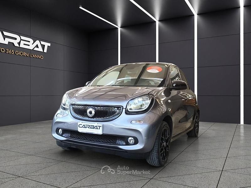 Usata Smart ForFour Passion 71 CV (52 kW) 2016 Gray Utilitaria