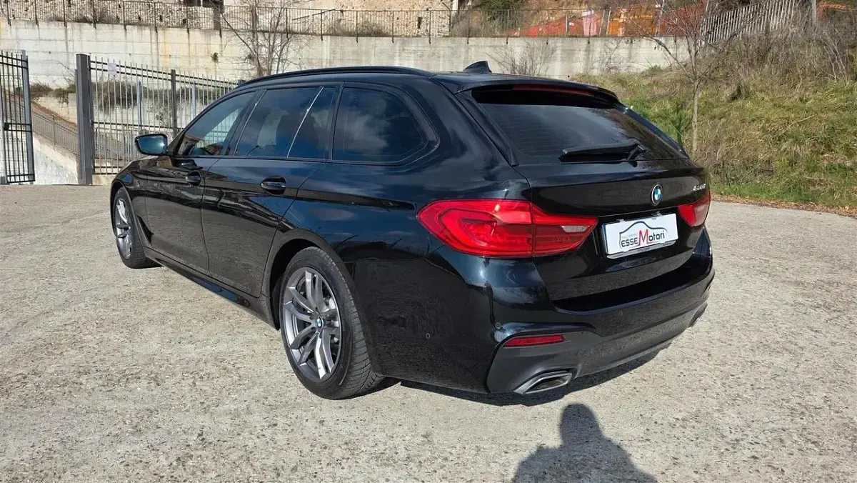 Usata BMW 520 M Sport 190 CV (139 kW) 2020 Nero Station wagon