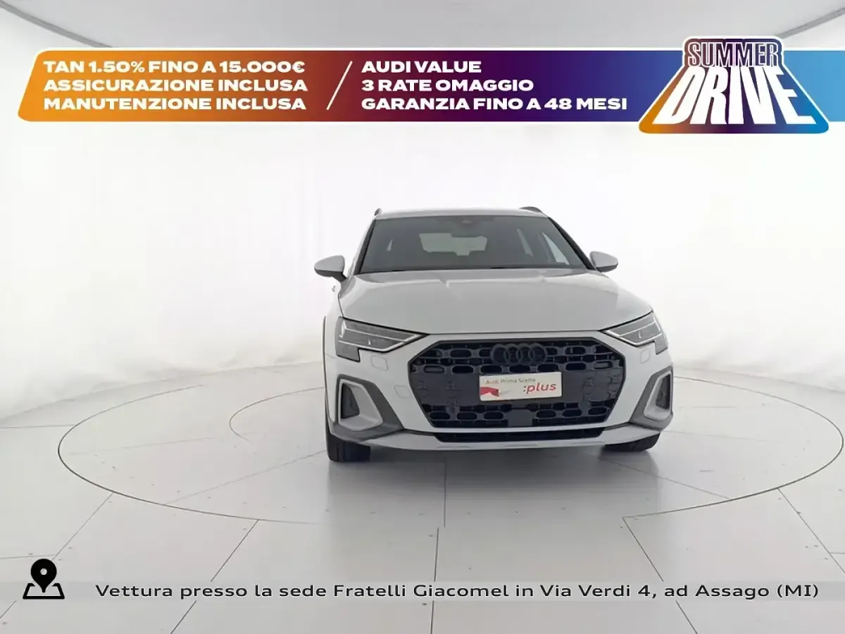 Usata Audi A3 Ambiente 150 CV (110 kW) 2025 Bianco ghiacciaio metallizzato Berlina