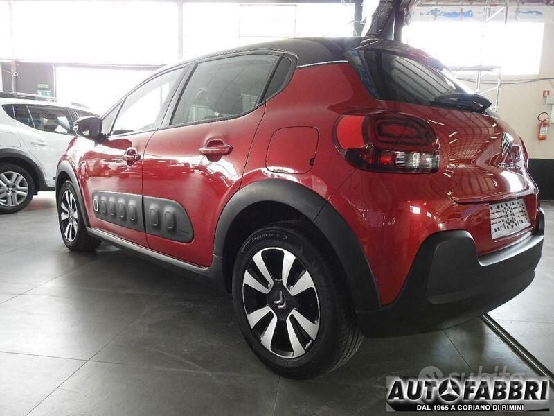 Rosso(met.) Usata 2019 Citroën C3 Shine Edition Utilitaria | 10.900 € (Buon prezzo) - Immagine 1/4