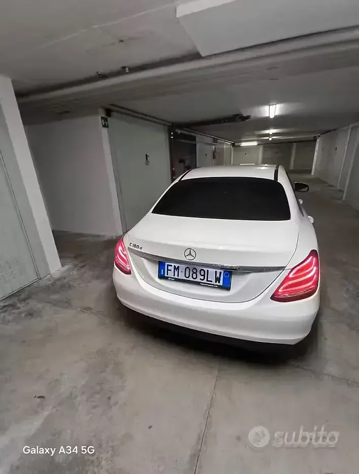 Usata Mercedes C180 116 CV (85 kW) 2017 Bianco Berlina