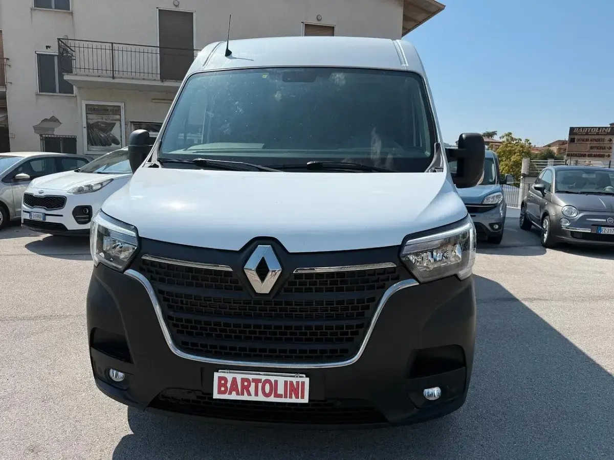Usata Renault Master 150 CV (110 kW) 2020 Bianco Monovolume