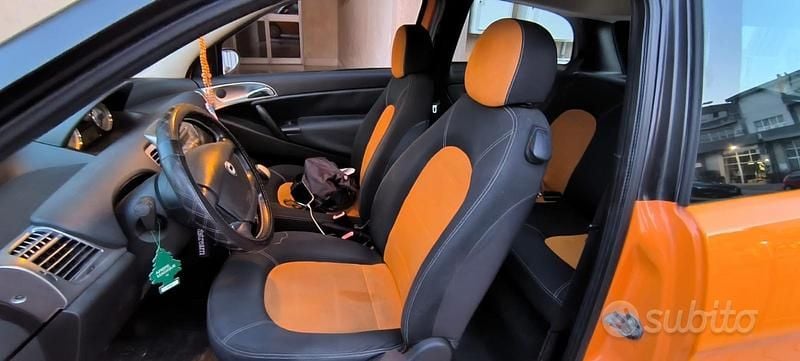 Usata Lancia Ypsilon 60 CV (44 kW) 2006 Giallo Utilitaria
