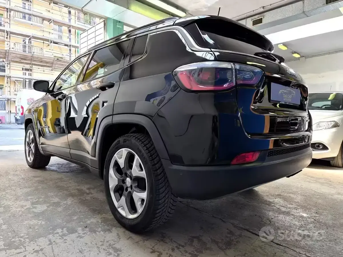 Usata Jeep Compass Limited 140 CV (102 kW) 2019 Nero SUV