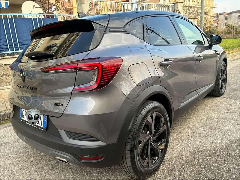 Usata Renault Captur Engineered 197 CV (144 kW) 2023 SUV