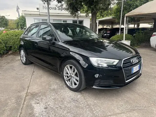 Usata Audi A3 Admired 150 CV (110 kW) 2019 Nero Berlina