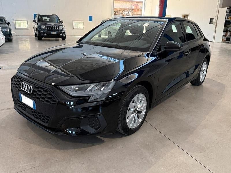 Usata Audi A3 Business 149 CV (109 kW) 2022 Nero Berlina