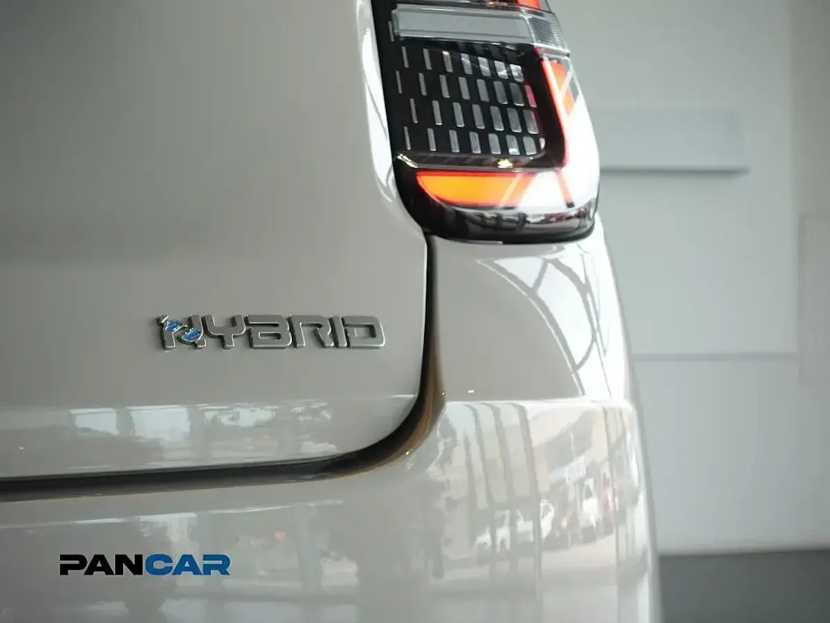 Usata Fiat 600 Pop 145 CV (106 kW) 2025 Beige SUV