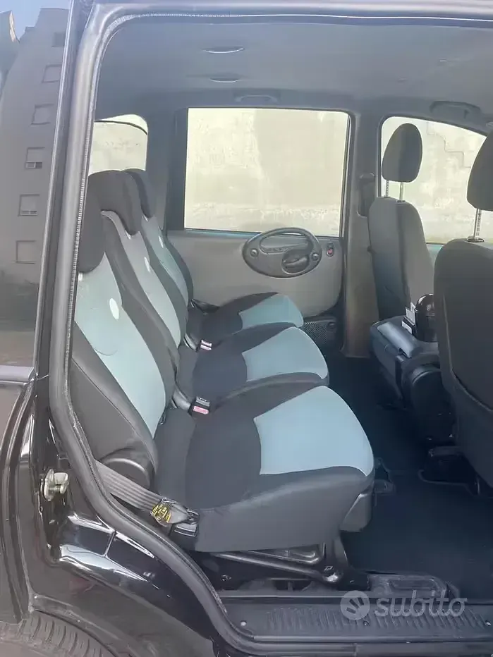Usata Fiat Multipla 103 CV (75 kW) 2010 Nero Monovolume
