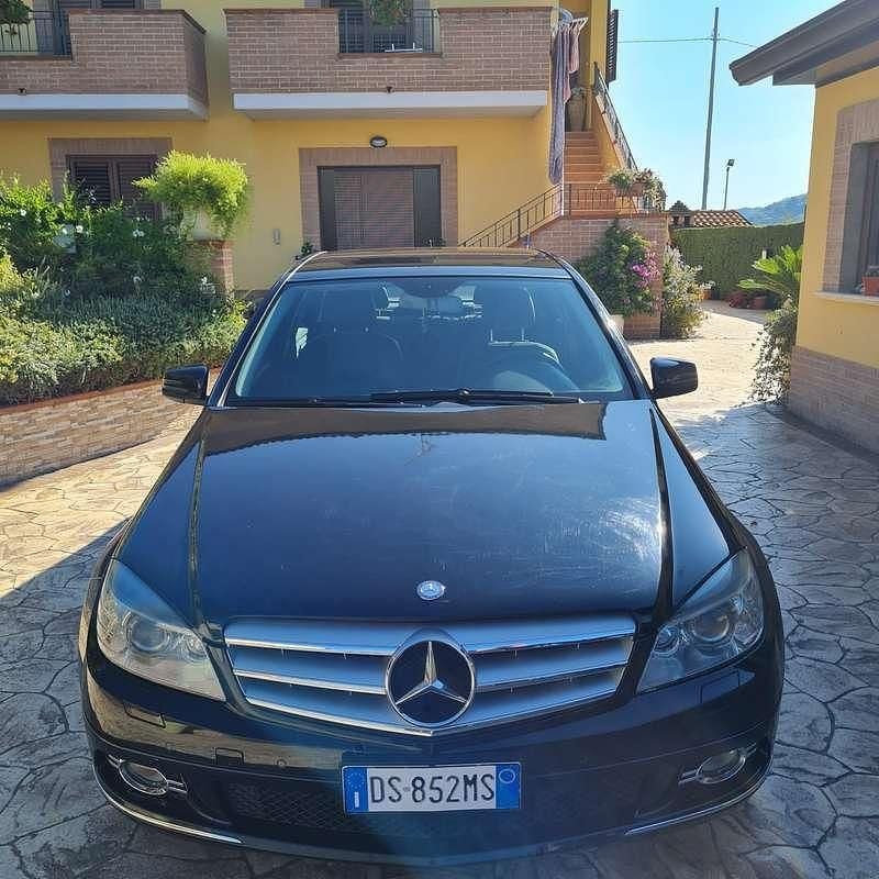 Usata Mercedes C220 Avantgarde 170 CV (125 kW) 2008 Berlina