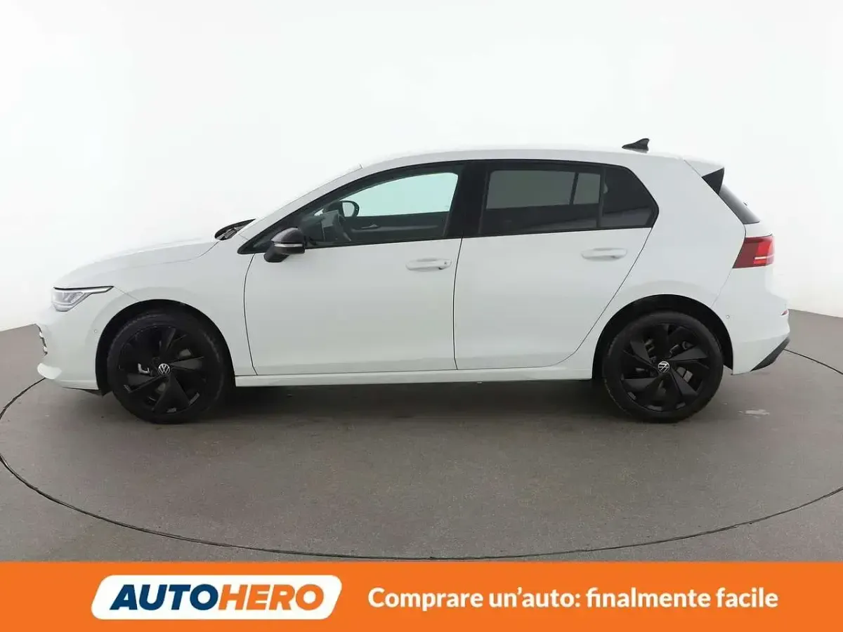 Usata VW Golf VIII Edition 116 CV (85 kW) 2025 Bianco Berlina