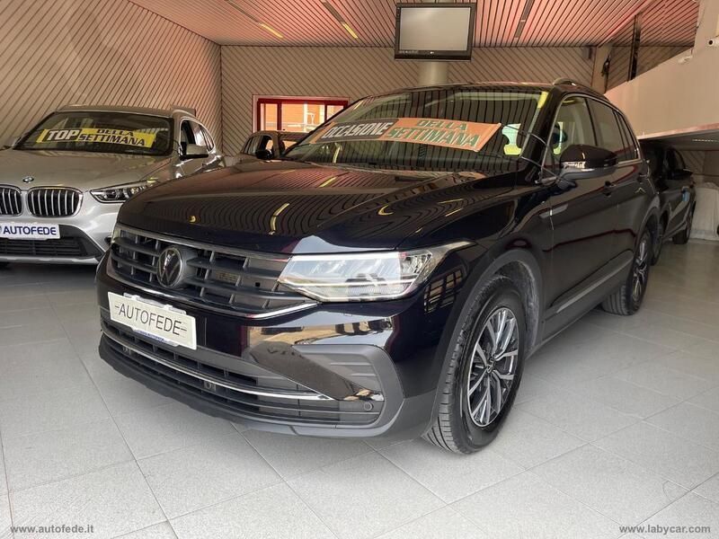 Usata VW Tiguan Life 122 CV (89 kW) 2023 Nero SUV