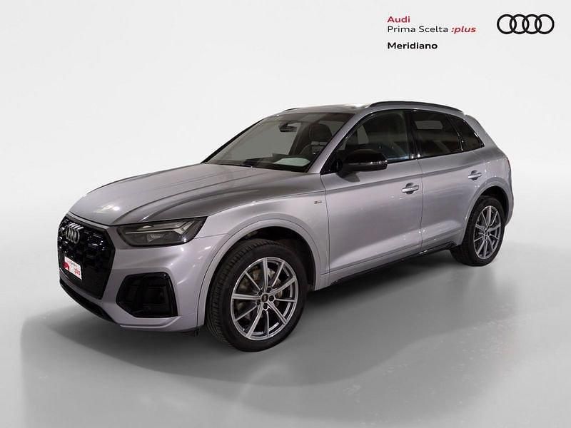 Usata Audi Q5 Ambiente 204 CV (150 kW) 2020 Argento floret metallizzato SUV