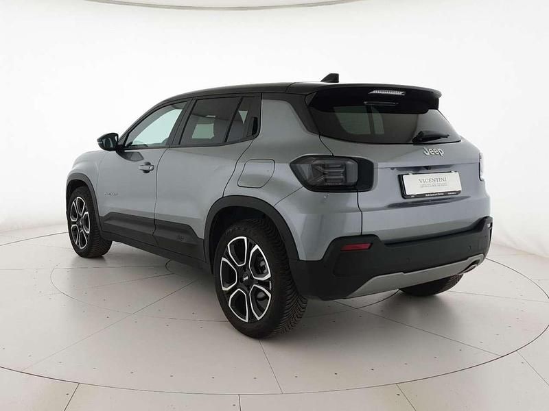 Usata Jeep Avenger Summit 101 CV (74 kW) 2024 Grigio SUV