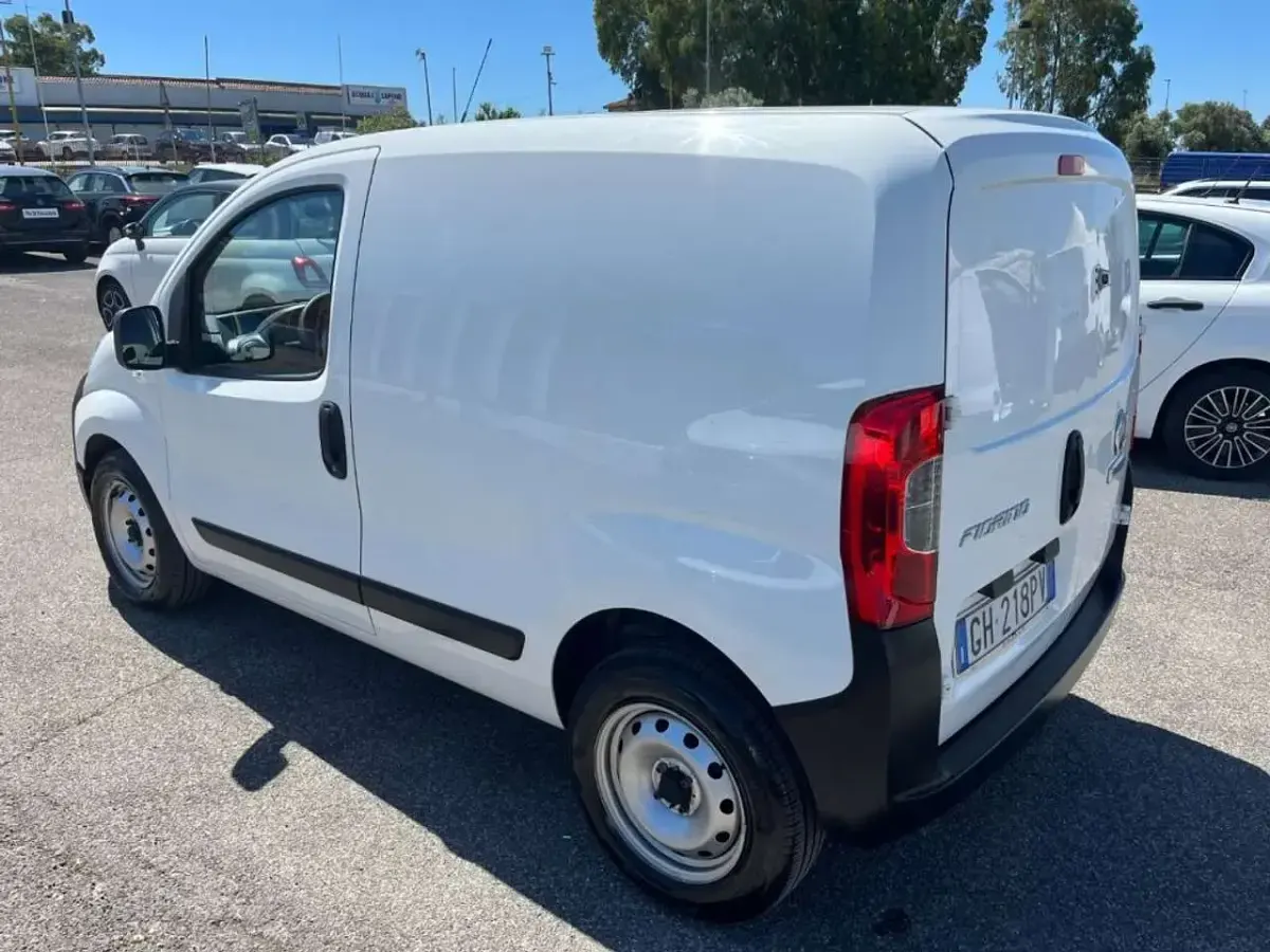 Usata Fiat Fiorino 80 CV (58 kW) 2021 Bianco Monovolume