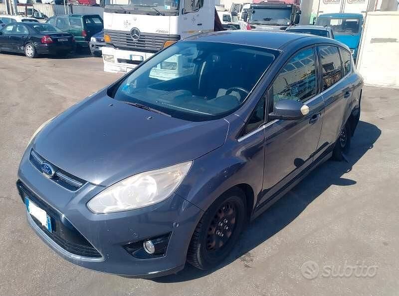 Begagnad Ford C-MAX Titanium 116 HK (85 kW) 2012 Grå Minibuss