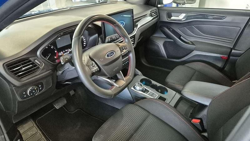 Usata Ford Focus ST-Line 116 CV (85 kW) 2023 Blu/azzurro Berlina