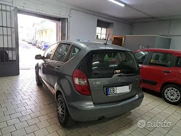 Usata Mercedes A160 82 CV (60 kW) 2010 Nero Berlina
