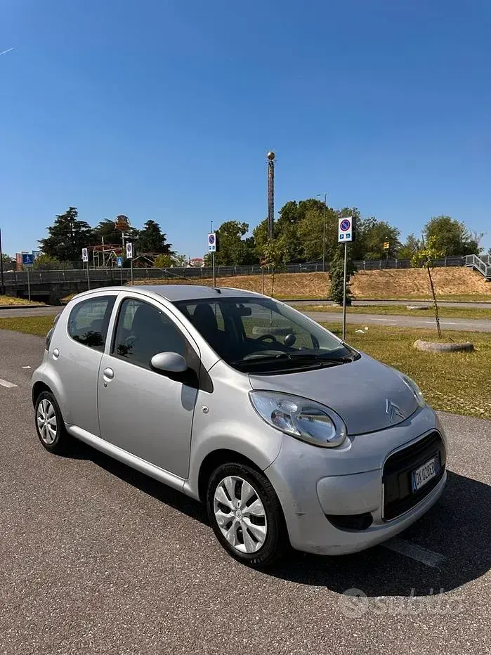 Usata Citroën C1 68 CV (50 kW) 2009 Grigio Utilitaria