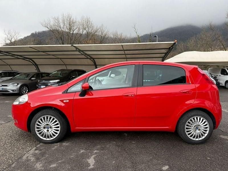 Usata Fiat Grande Punto Dynamic 75 CV (55 kW) 2007 Rosso Utilitaria