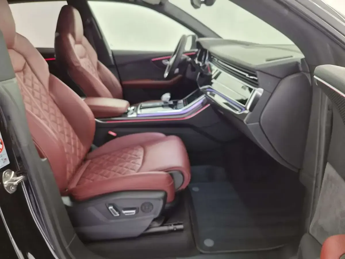 Usata Audi SQ8 Sport 435 CV (319 kW) 2020 Nero SUV