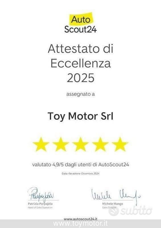 Usata Toyota Yaris Hybrid Trend 116 CV (85 kW) 2022 Grigio Berlina