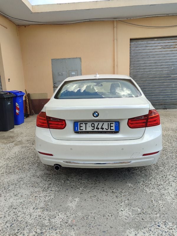 Usata BMW 320 Luxury Line 2014 Berlina