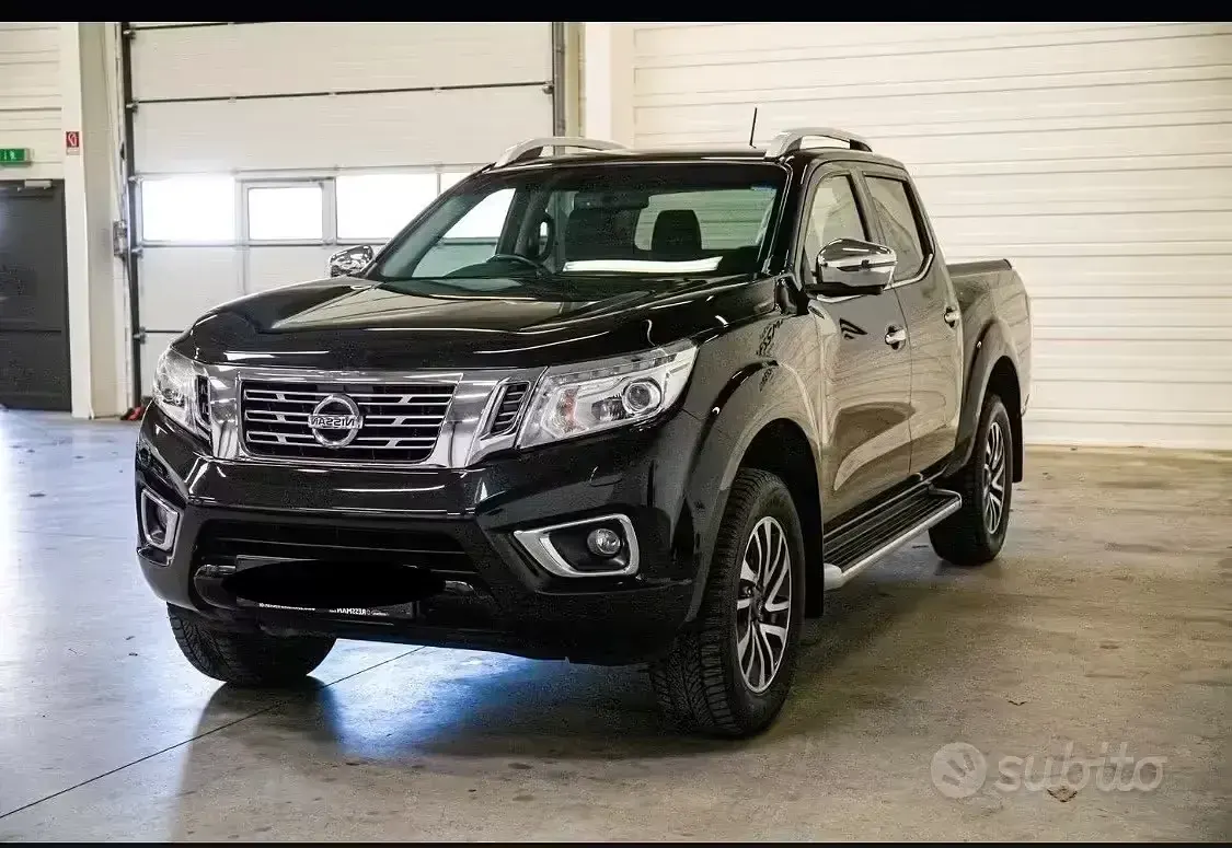 Second-hand Nissan Navara N-Connecta 190 CP (139 kW) 2016 Pickup