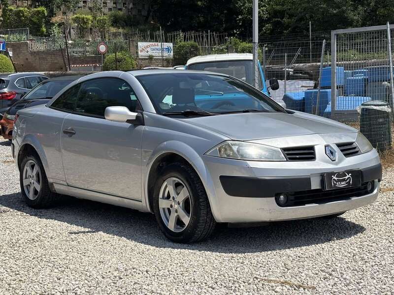 Other Usata 2006 Renault Mégane Cabriolet Exception Cabrio | 2800 € (Buon prezzo) - Immagine 1/4