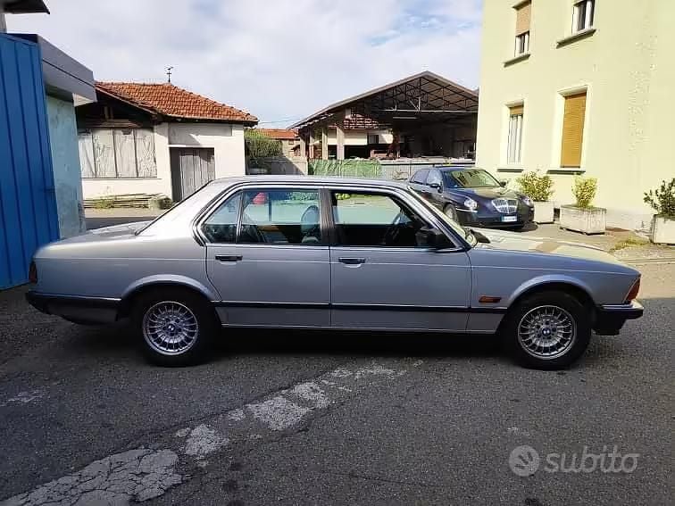 Usata BMW 728 1983 Grigio Berlina