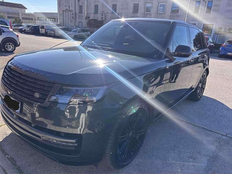 Usata Land Rover Range Rover 249 CV (183 kW) 2023 British racing green SUV