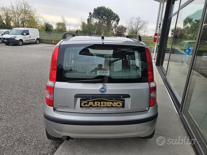 Usata Fiat Panda Emotion 59 CV (43 kW) 2004 Grigio Utilitaria