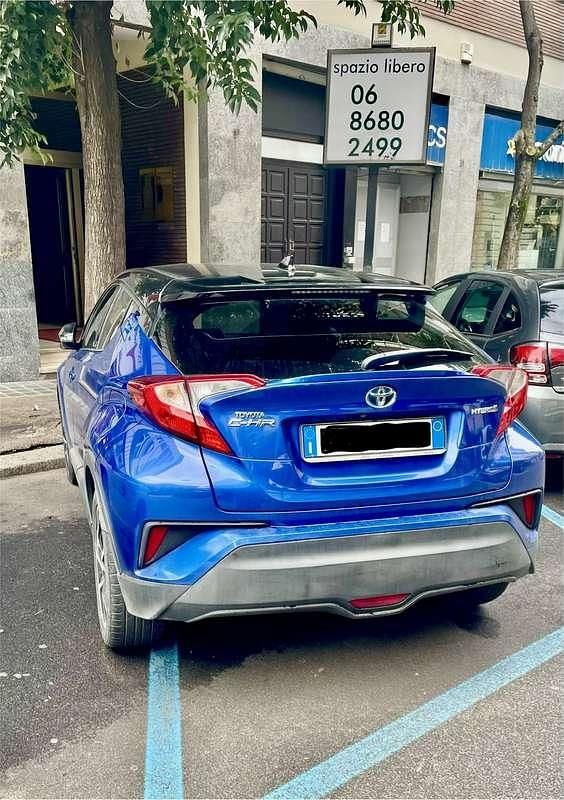 Usata Toyota C-HR Style 98 CV (72 kW) 2017 SUV