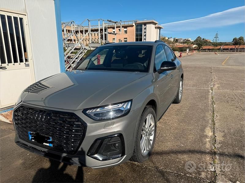 Usata Audi Q5 Sportback S-Line 204 CV (150 kW) 2023 Grigio SUV