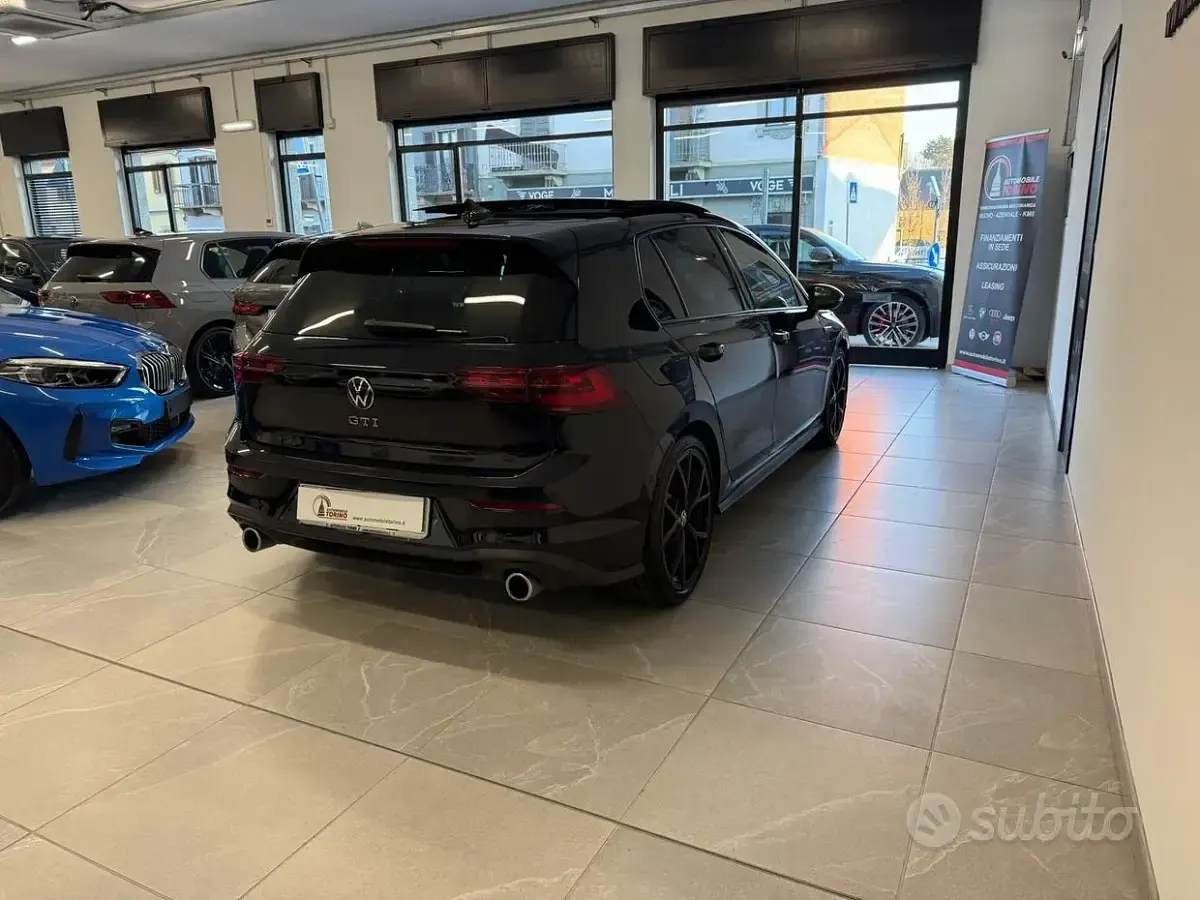 Usata VW Golf VIII GTI 245 CV (180 kW) 2023 Nero Berlina