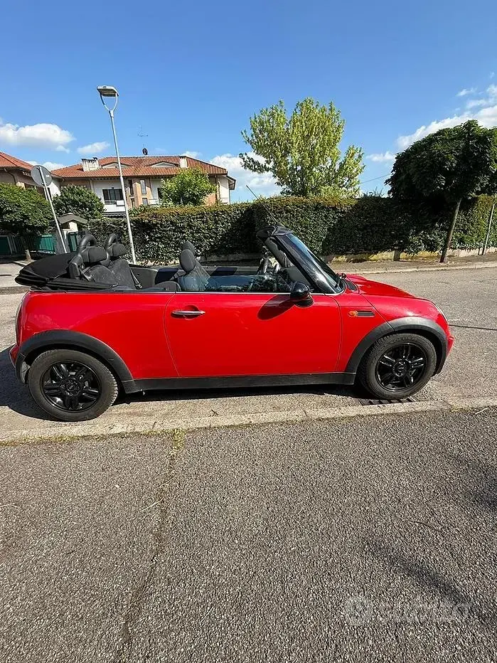 Usata Mini Cooper 2006 Rosso Utilitaria